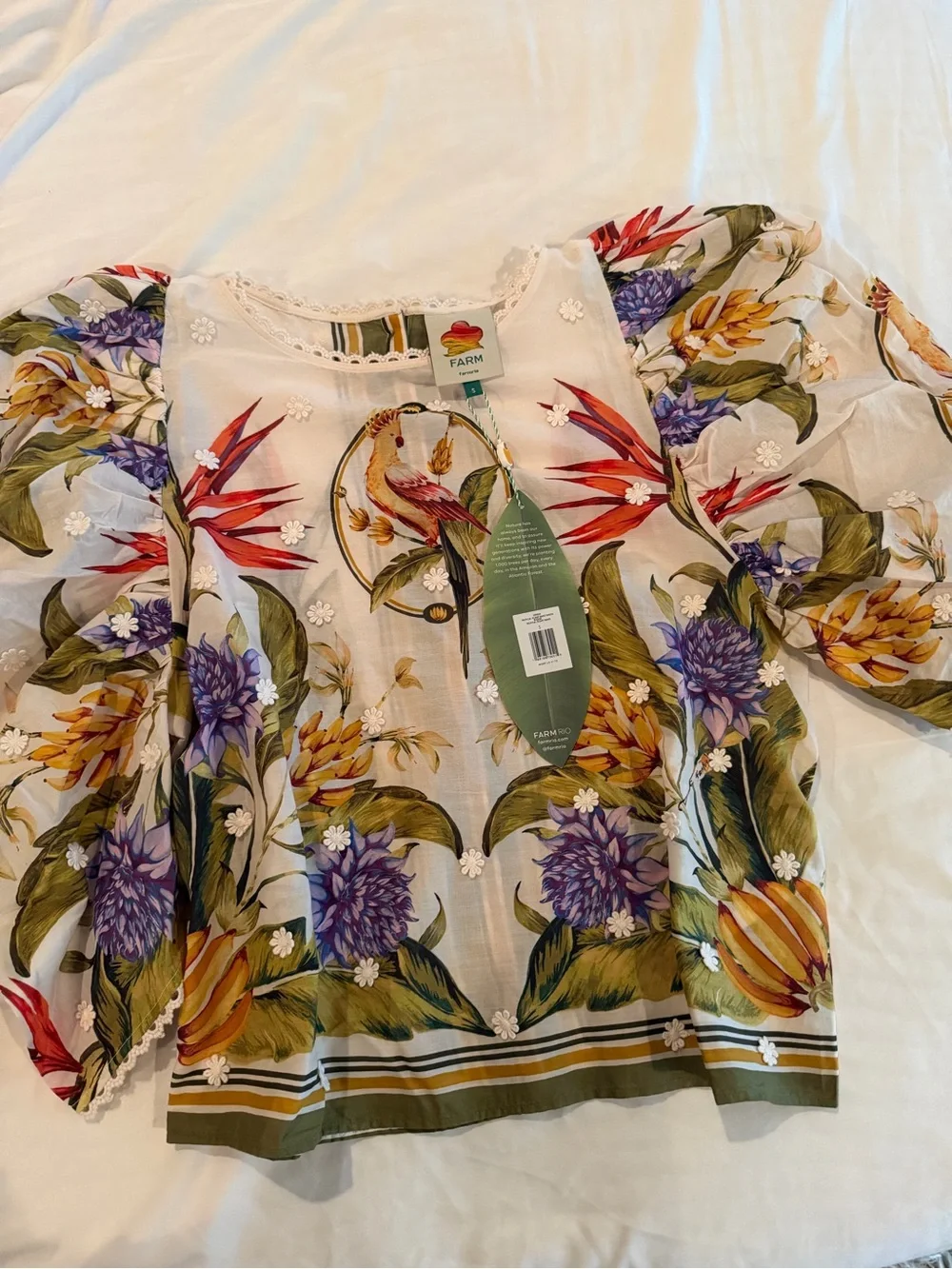 Floral Printed Puff-Sleeve Top in Cream and Green